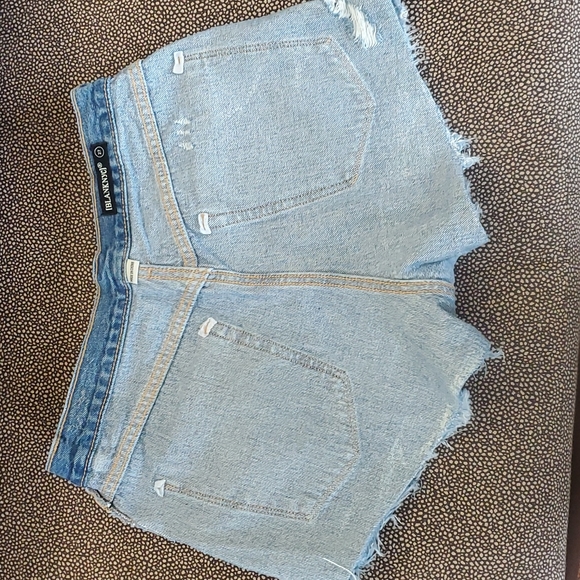 BLANKNYC High Rise Shorts - Picture 5 of 10